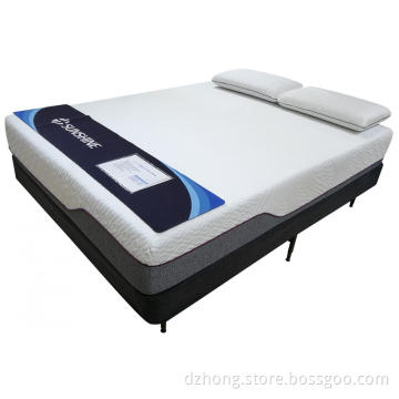 12" Deluxe Memory Foam Mattress Queen